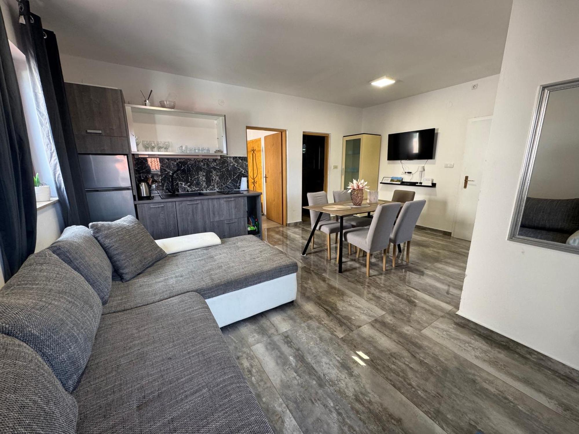 Apartments Orhidelia Njivice Eksteriør billede
